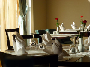 Gedeckter Tisch